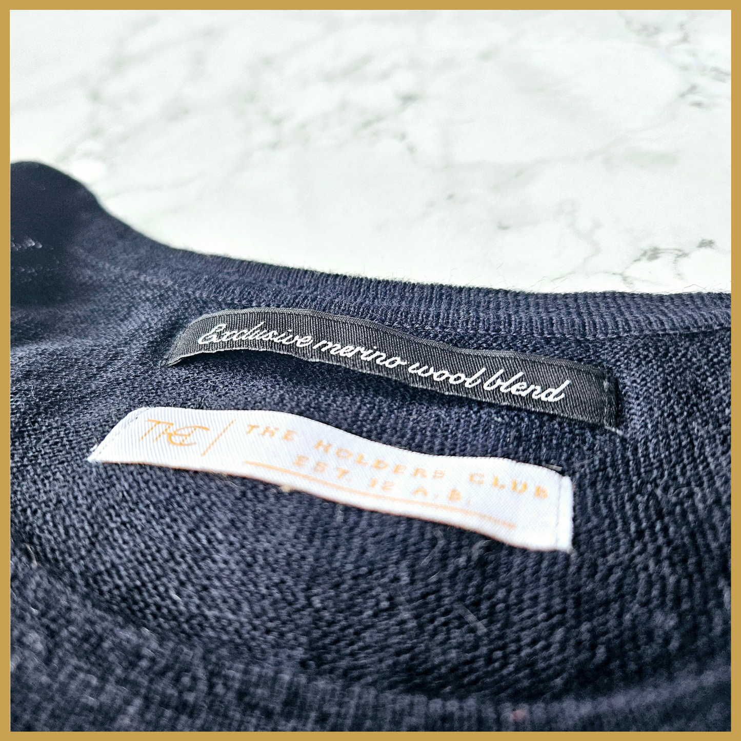 Pull à col rond / Round neck Pullover